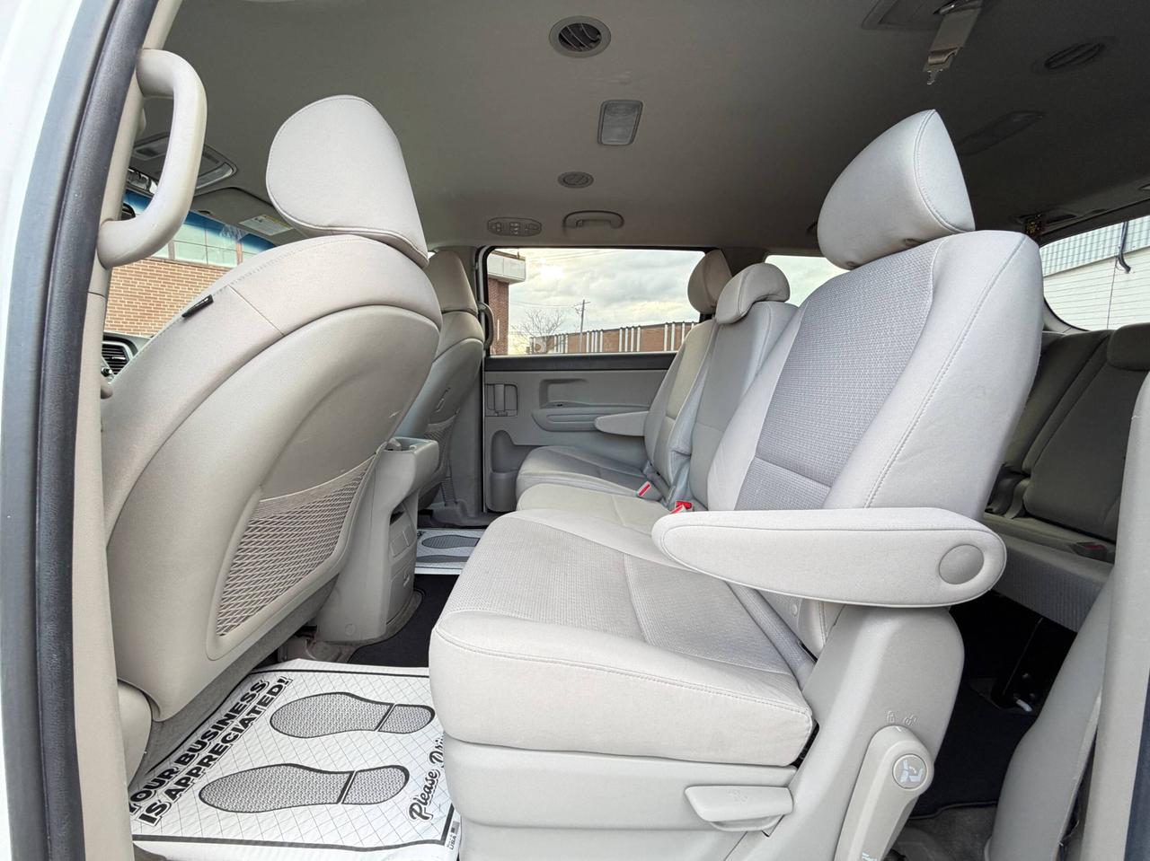 2018 Kia Sedona LX   NO ACCIDENT Photo