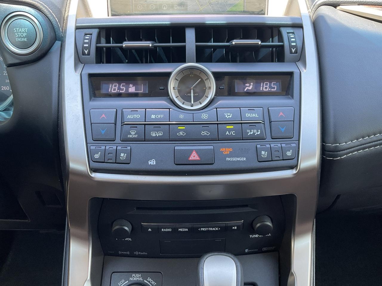 2015 Lexus NX 200t AWD - LEATHER! NAV! BACK-UP CAM! BSM! SUNROOF! Photo