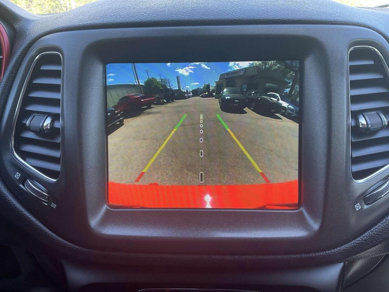 2021 Jeep Compass Trailhawk Elite 4WD - LTHR! NAV! BACK-UP CAM! BSM! PANO ROOF! Photo