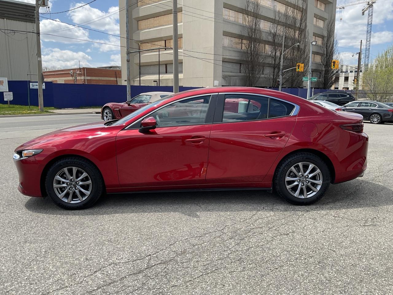 2021 Mazda MAZDA3 GX - BACK-UP CAM! BSM! HEATED SEATS! CAR PLAY! Photo
