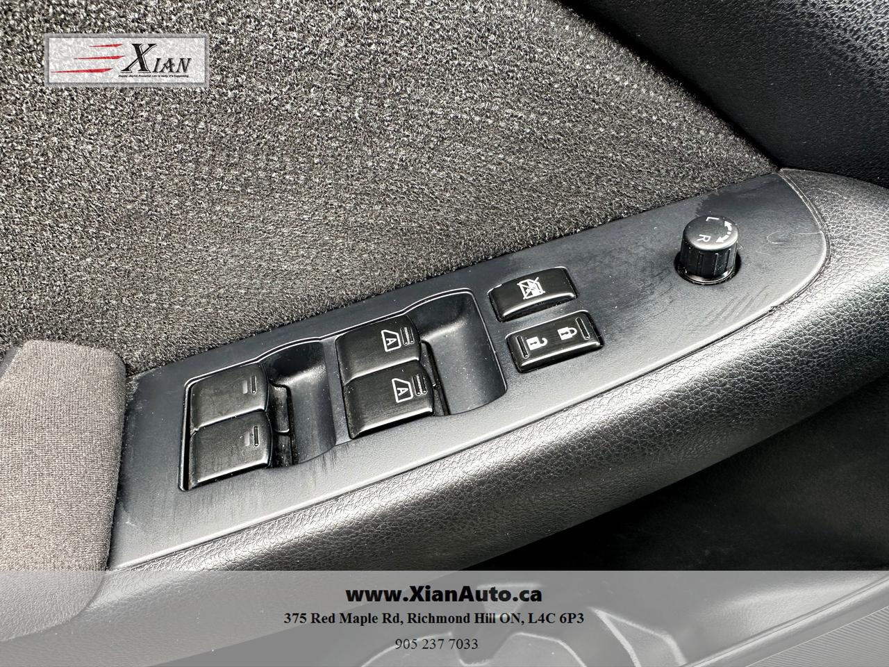 2012 Nissan Altima 4dr Sdn 2.5 S Photo