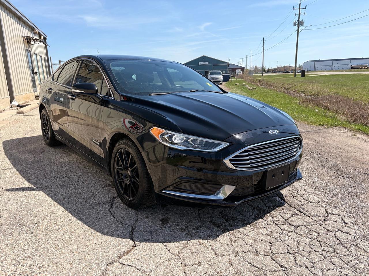 2018 Ford Fusion Energi SE FWD Photo2