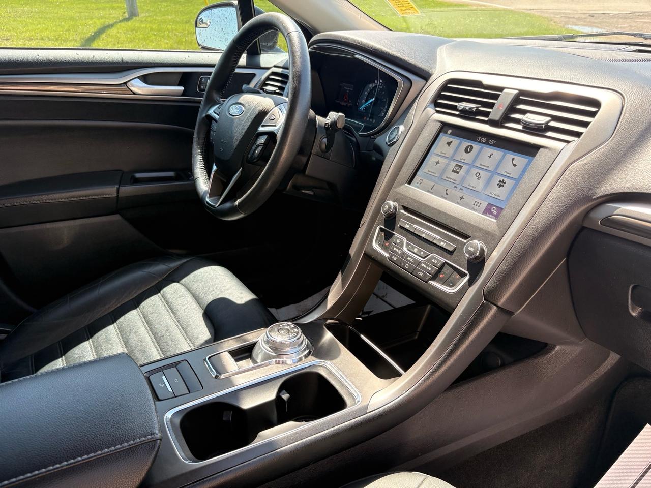 2018 Ford Fusion Energi SE FWD Photo