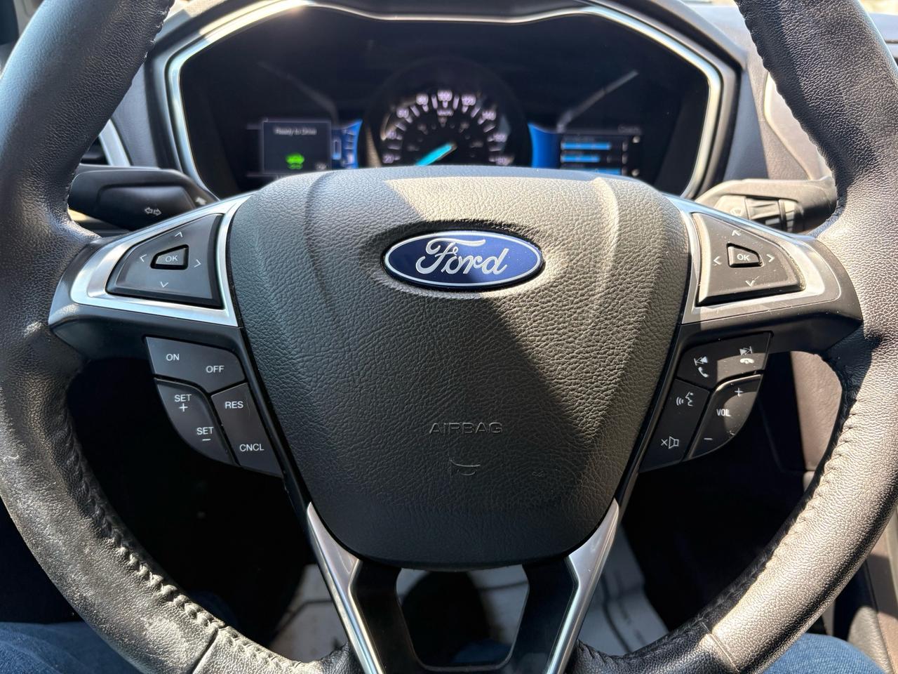 2018 Ford Fusion Energi SE FWD Photo