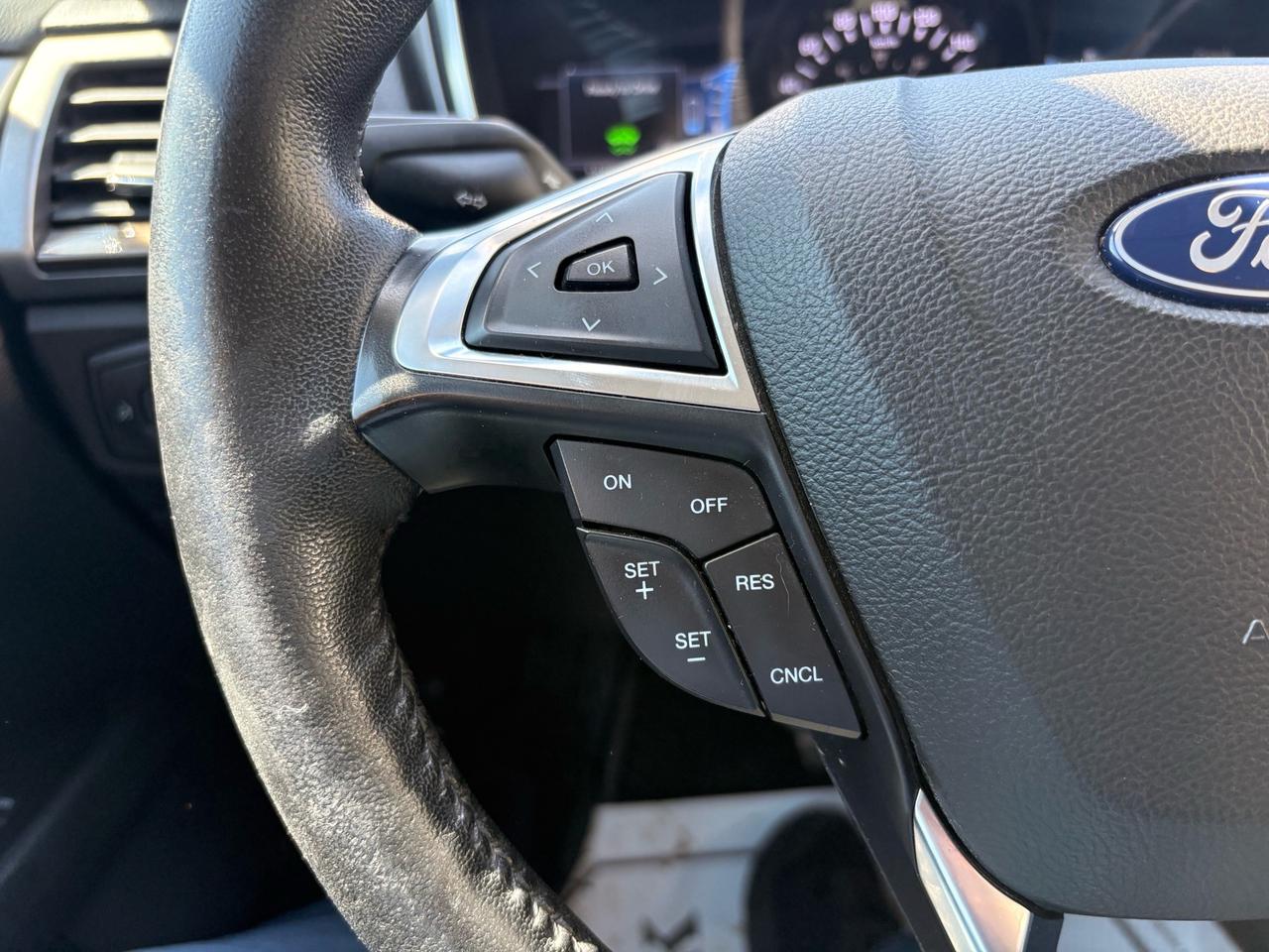 2018 Ford Fusion Energi SE FWD Photo