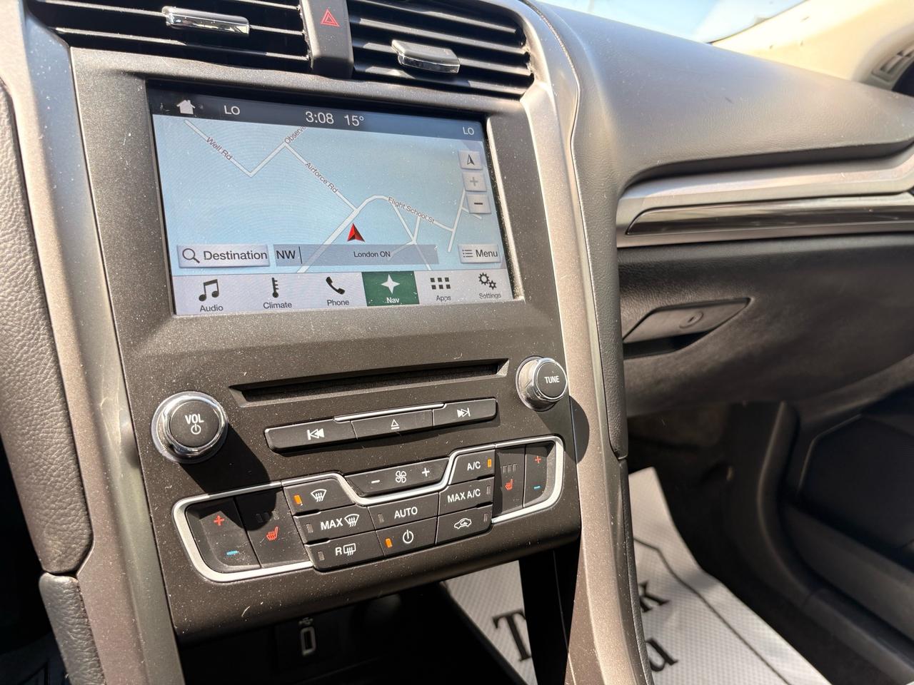 2018 Ford Fusion Energi SE FWD Photo