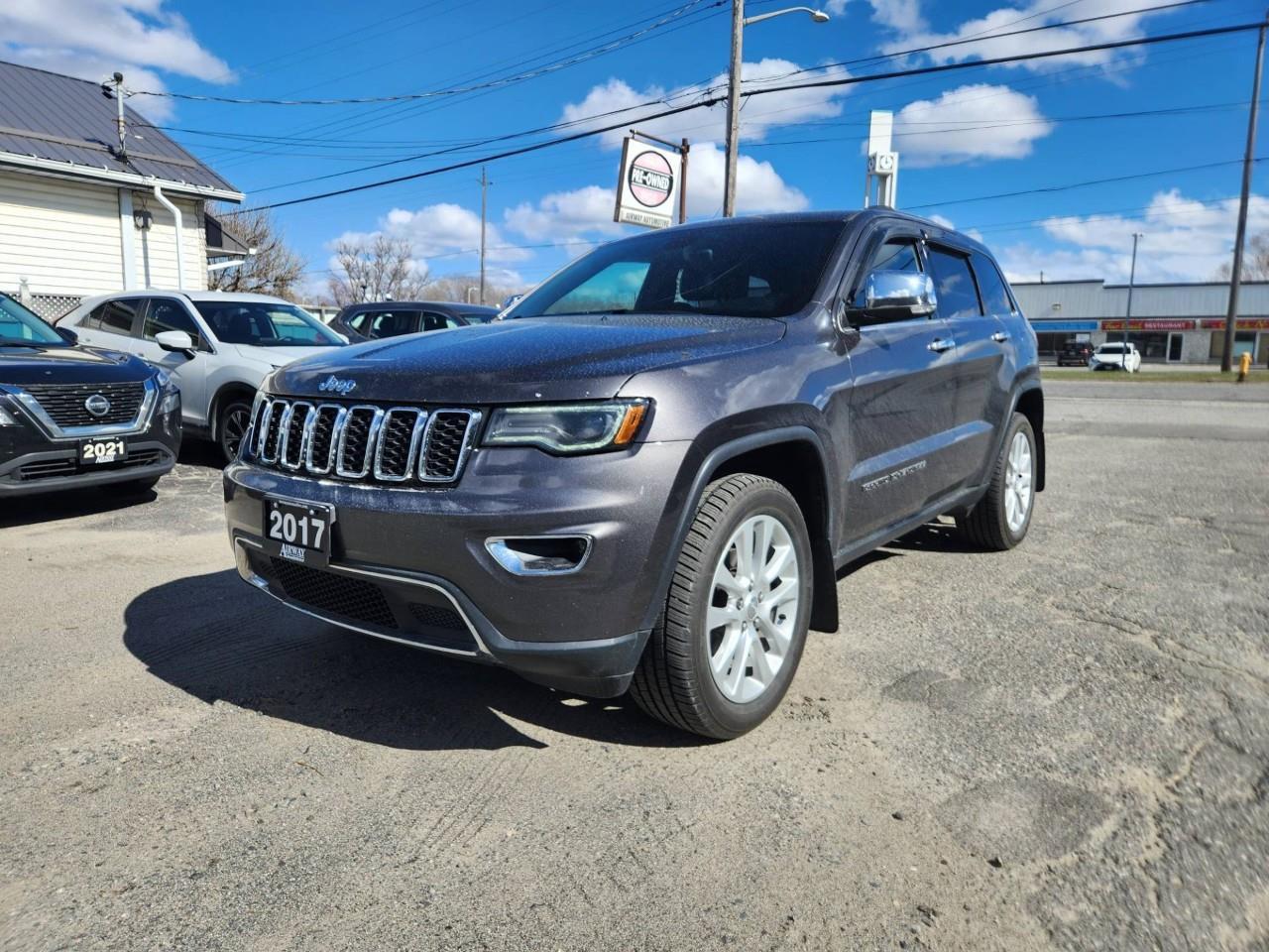 2017 Jeep Grand Cherokee Limited 4dr 4x4 Photo2
