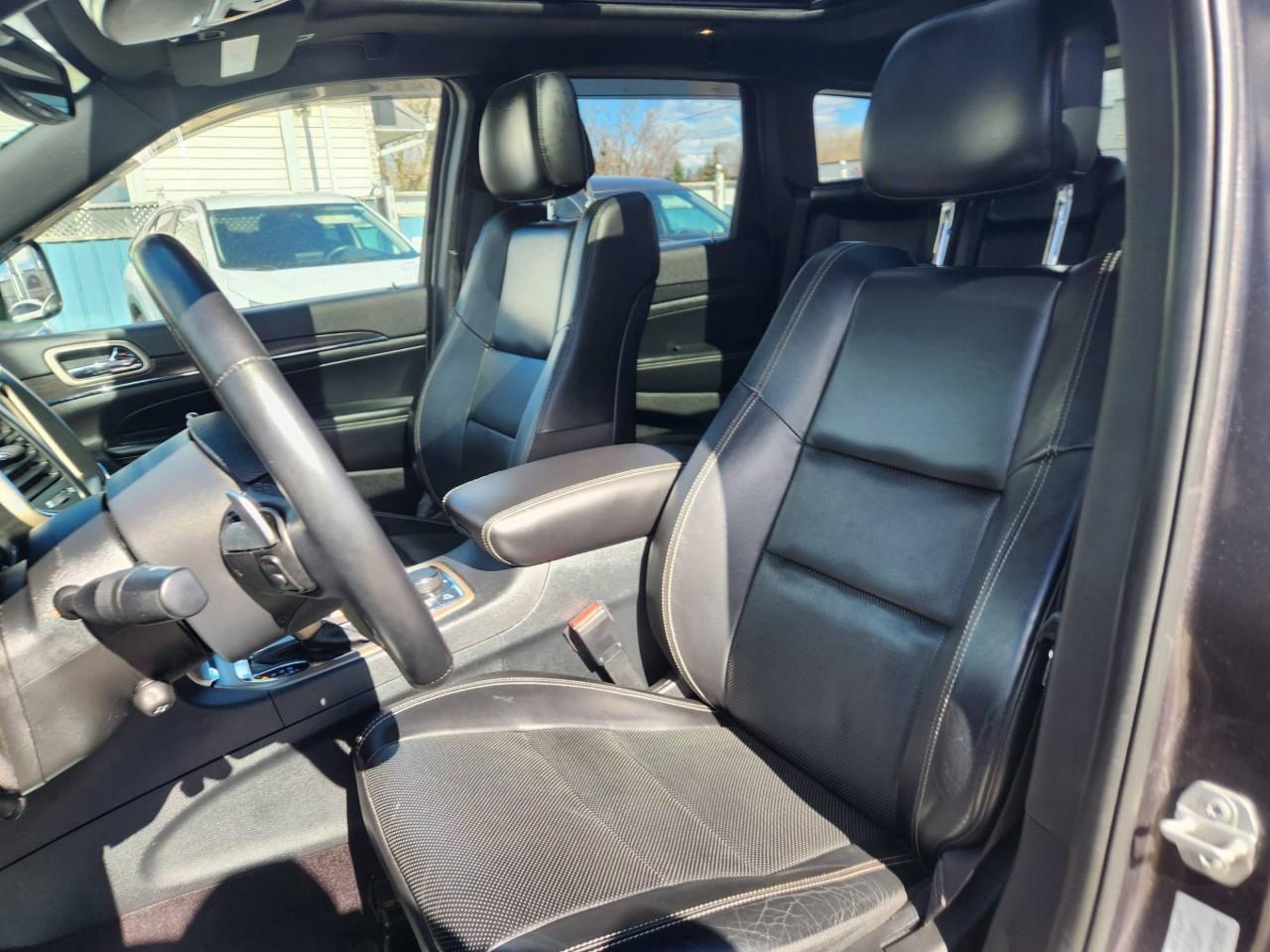 2017 Jeep Grand Cherokee Limited 4dr 4x4 Photo