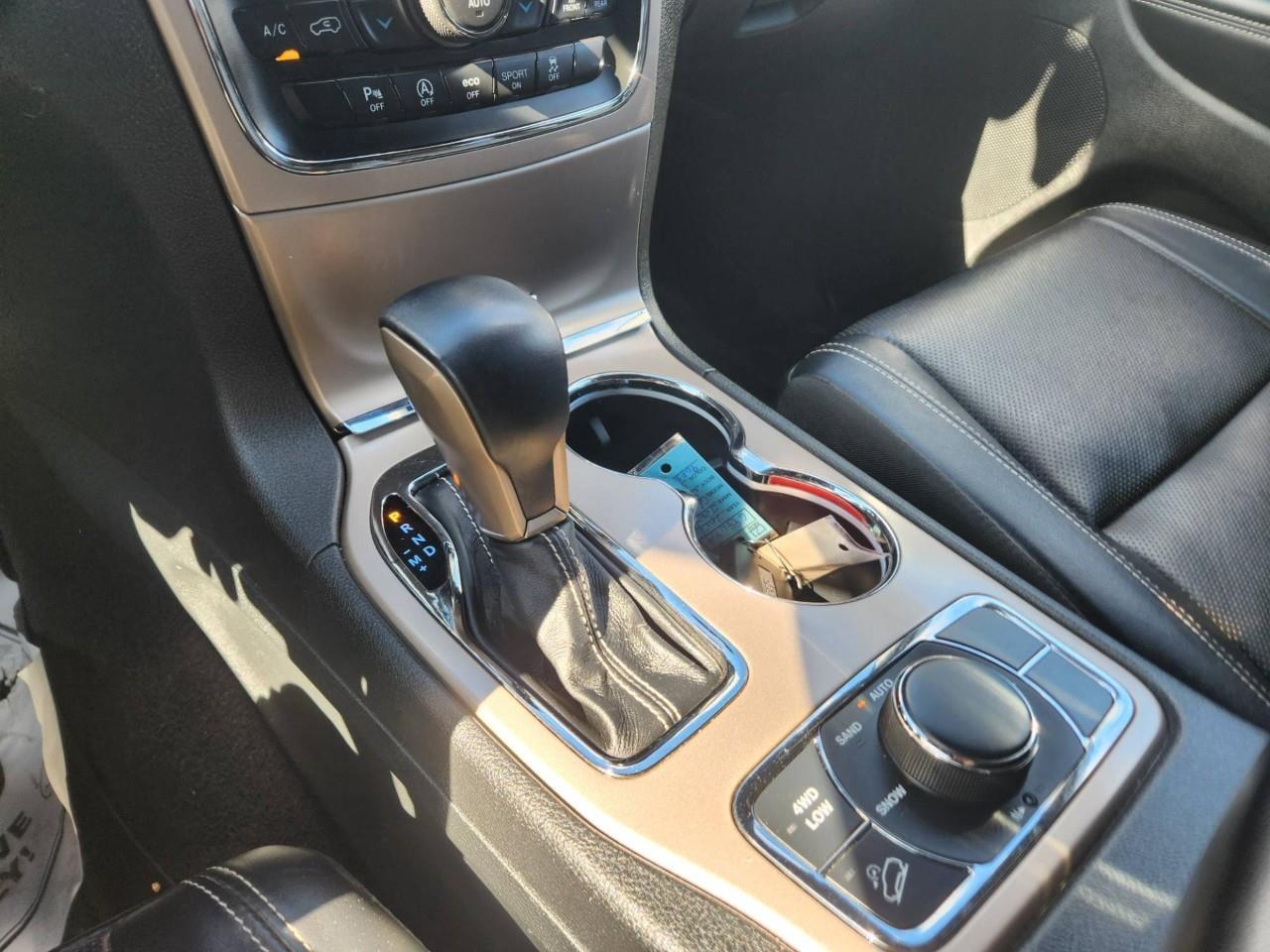 2017 Jeep Grand Cherokee Limited 4dr 4x4 Photo