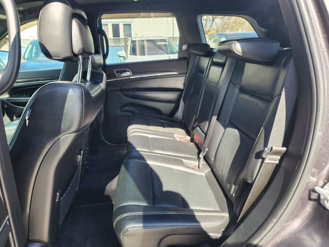 2017 Jeep Grand Cherokee Limited 4dr 4x4 Photo
