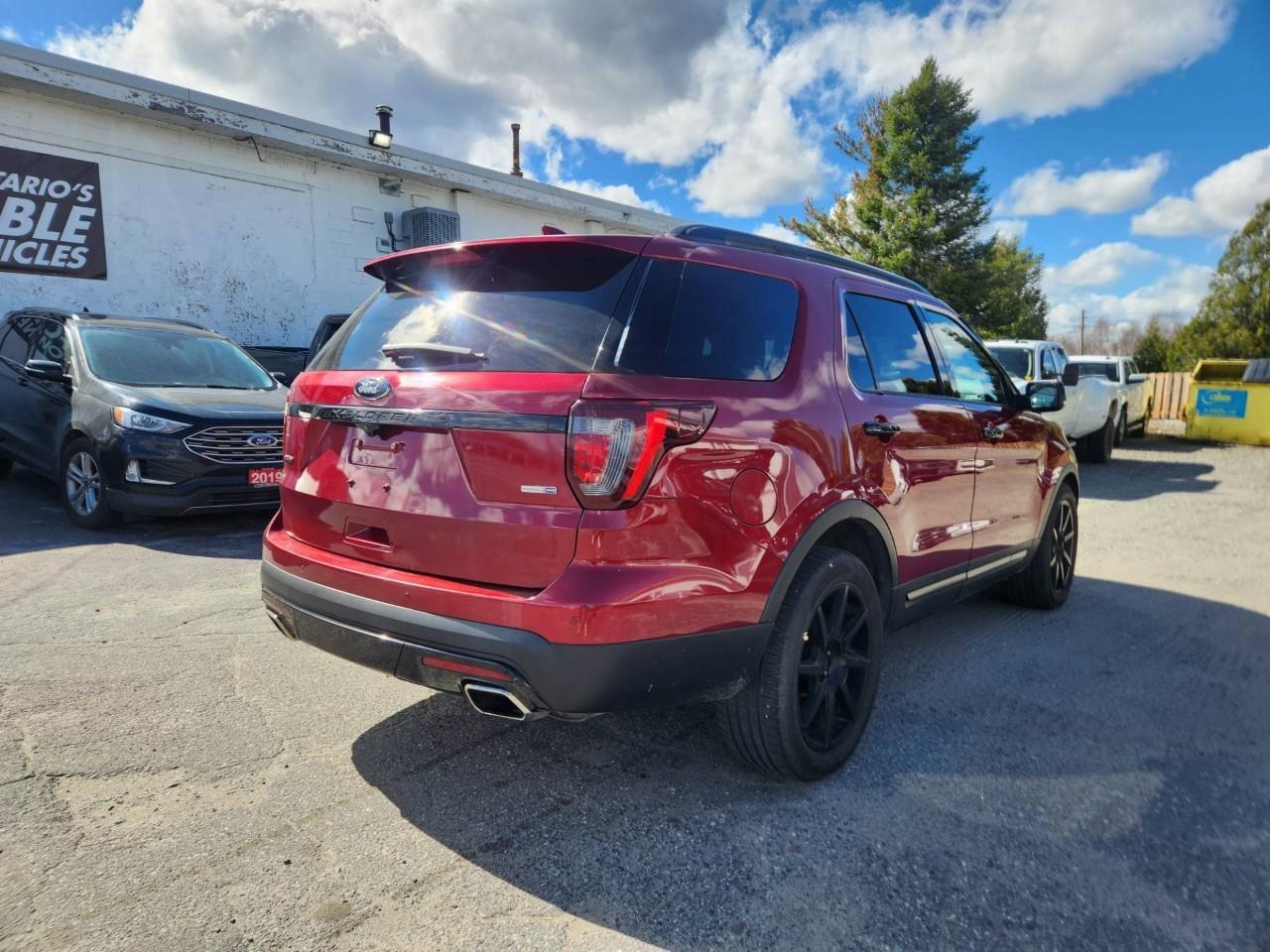 2017 Ford Explorer Sport 4dr 4x4 Photo