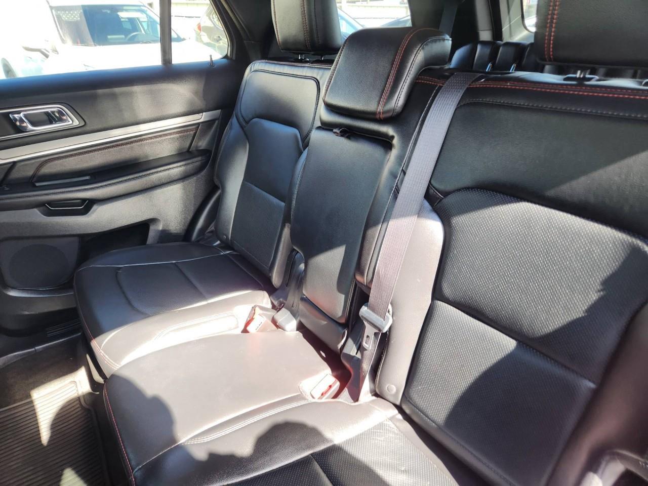 2017 Ford Explorer Sport 4dr 4x4 Photo