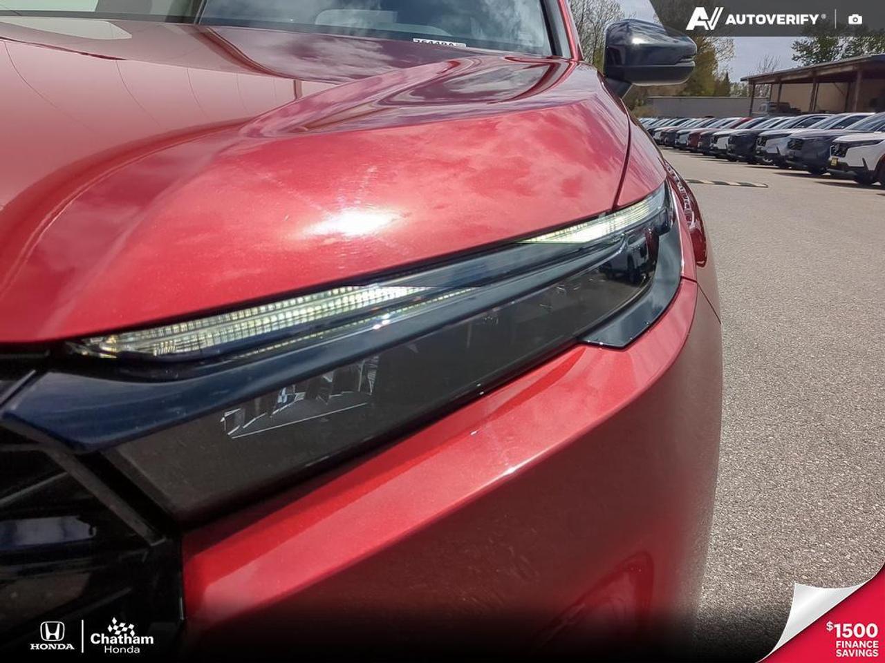 2023 Honda CR-V Hybrid Touring AWD Photo