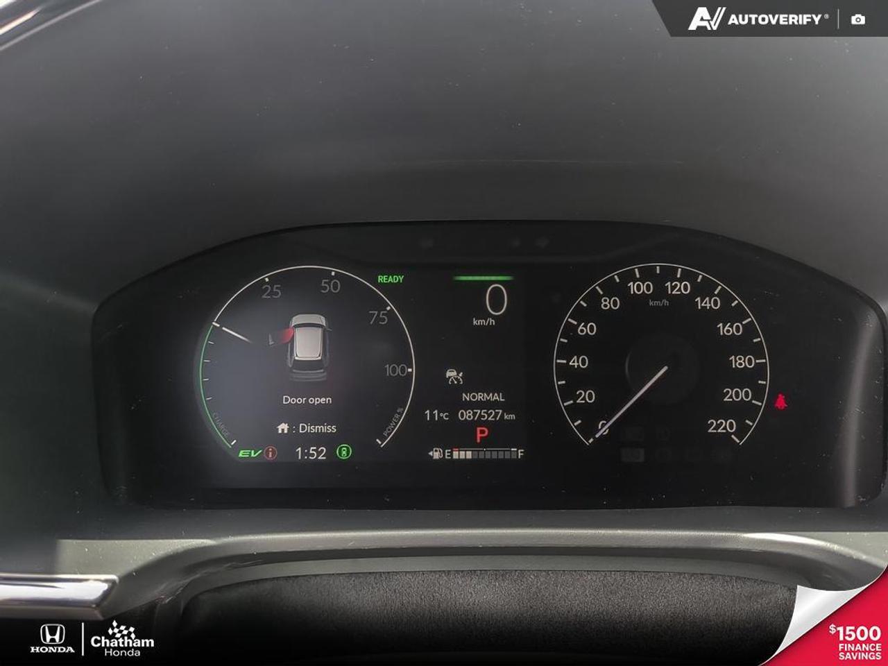 2023 Honda CR-V Hybrid Touring AWD Photo