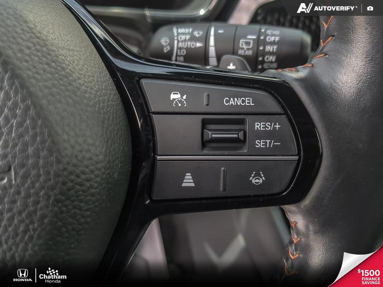 2023 Honda CR-V Hybrid Touring AWD Photo