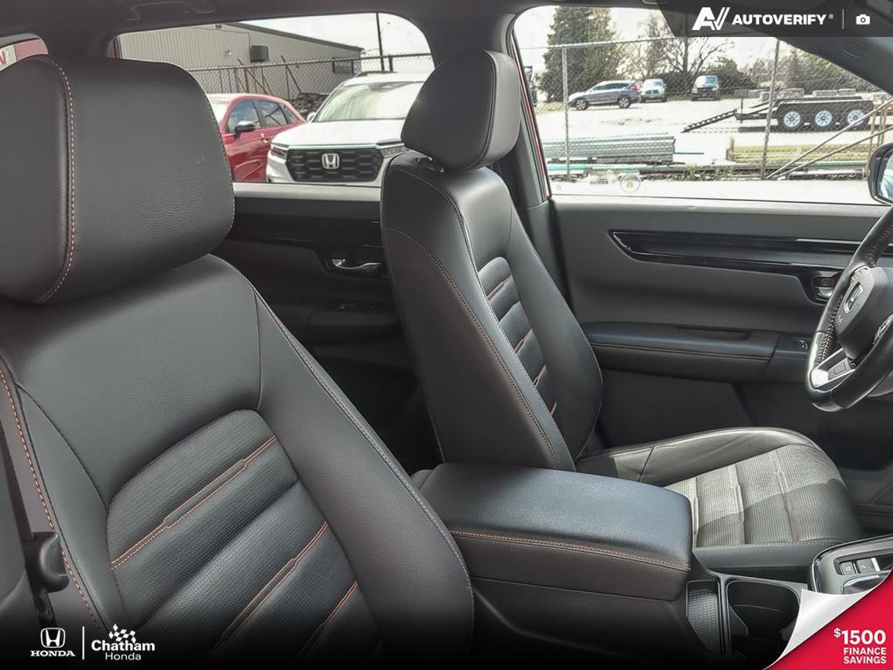 2023 Honda CR-V Hybrid Touring AWD Photo