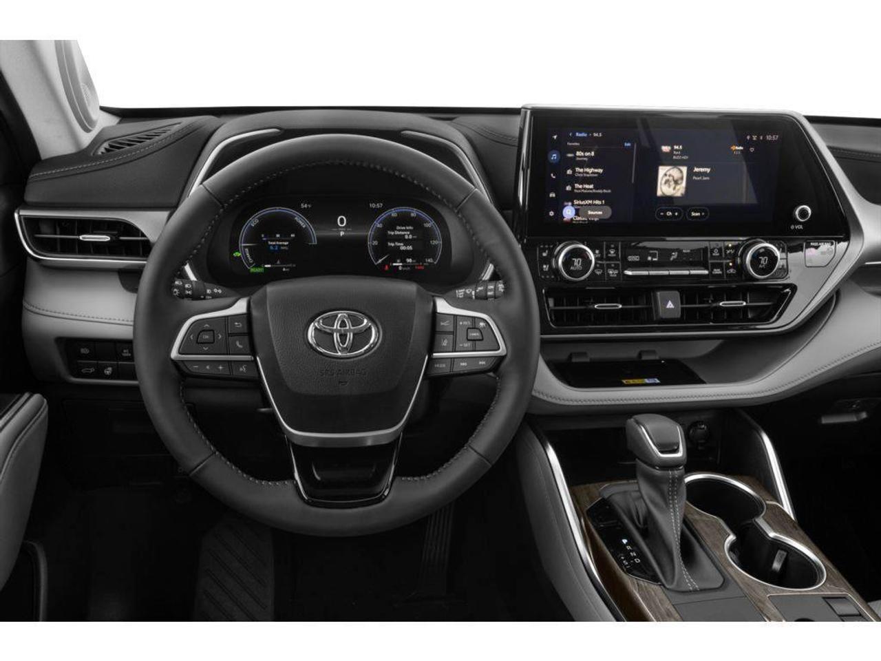 2023 Toyota Highlander Hybrid Limited 4dr All-Wheel Drive Photo