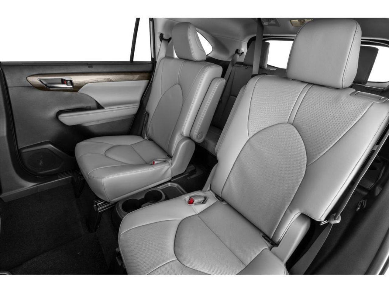 2023 Toyota Highlander Hybrid Limited 4dr All-Wheel Drive Photo