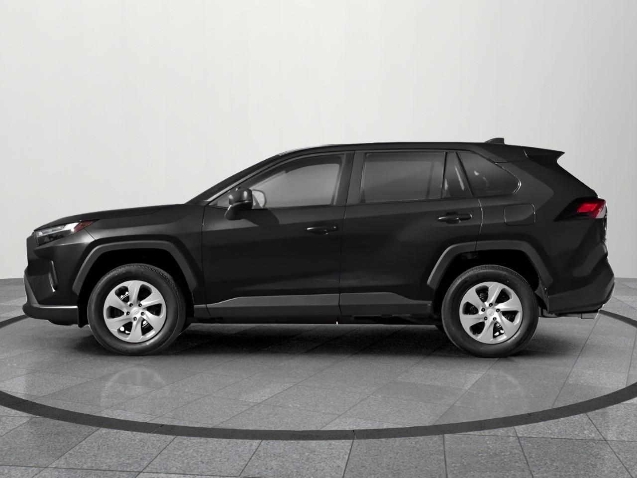 2023 Toyota RAV4 LE 4dr All-wheel Drive Photo
