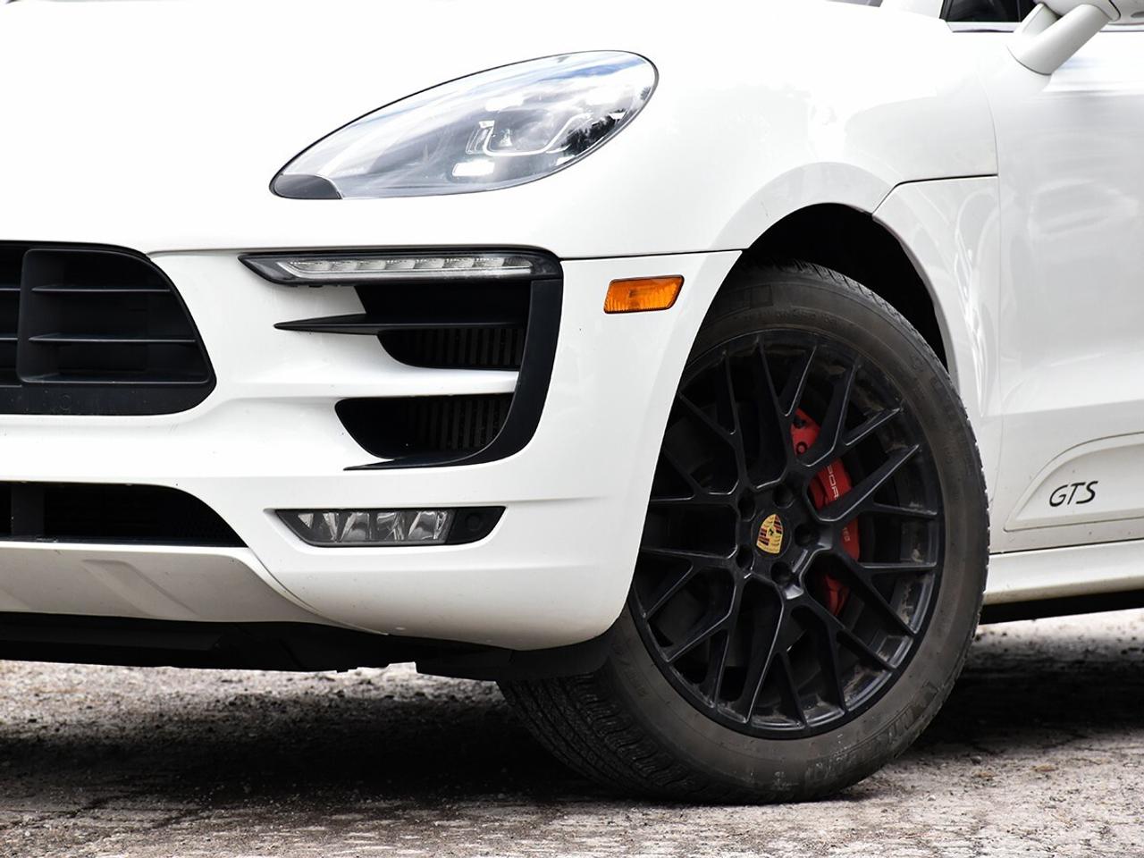2018 Porsche Macan GTS Photo
