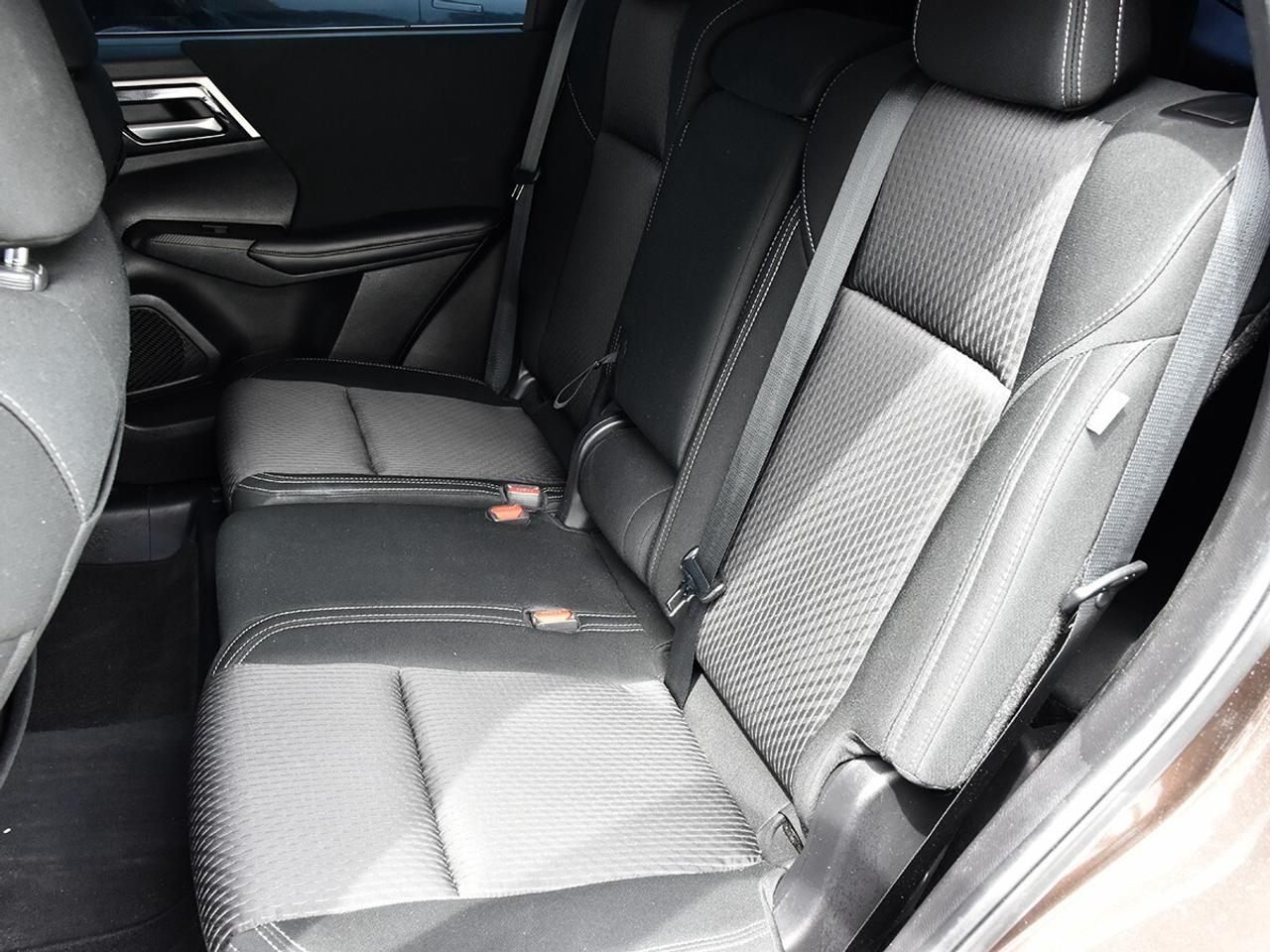 2023 Mitsubishi Outlander LE Photo