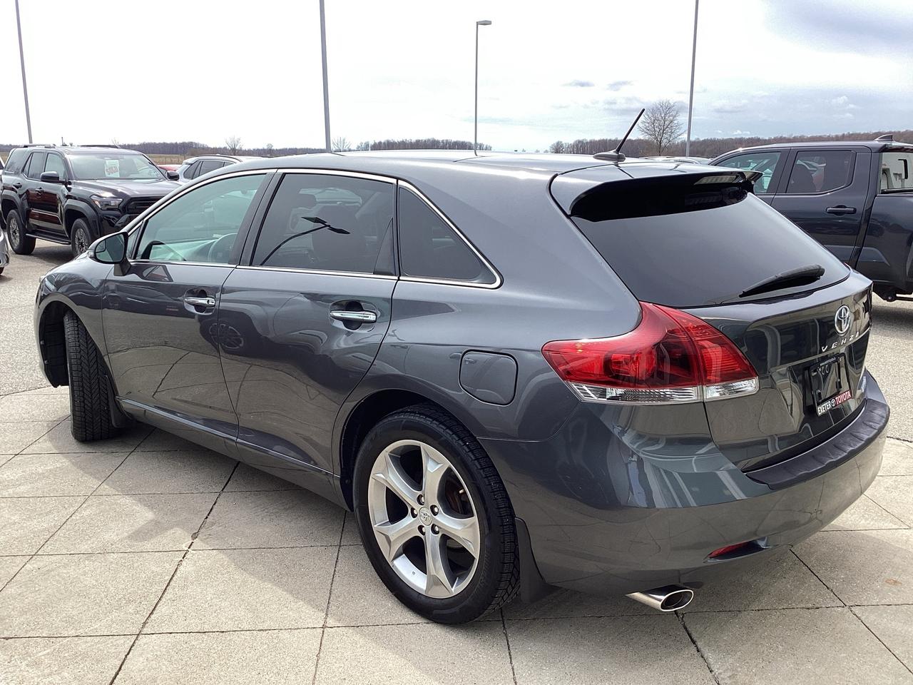 2014 Toyota Venza Limited V6 AWD **AS IS** Photo