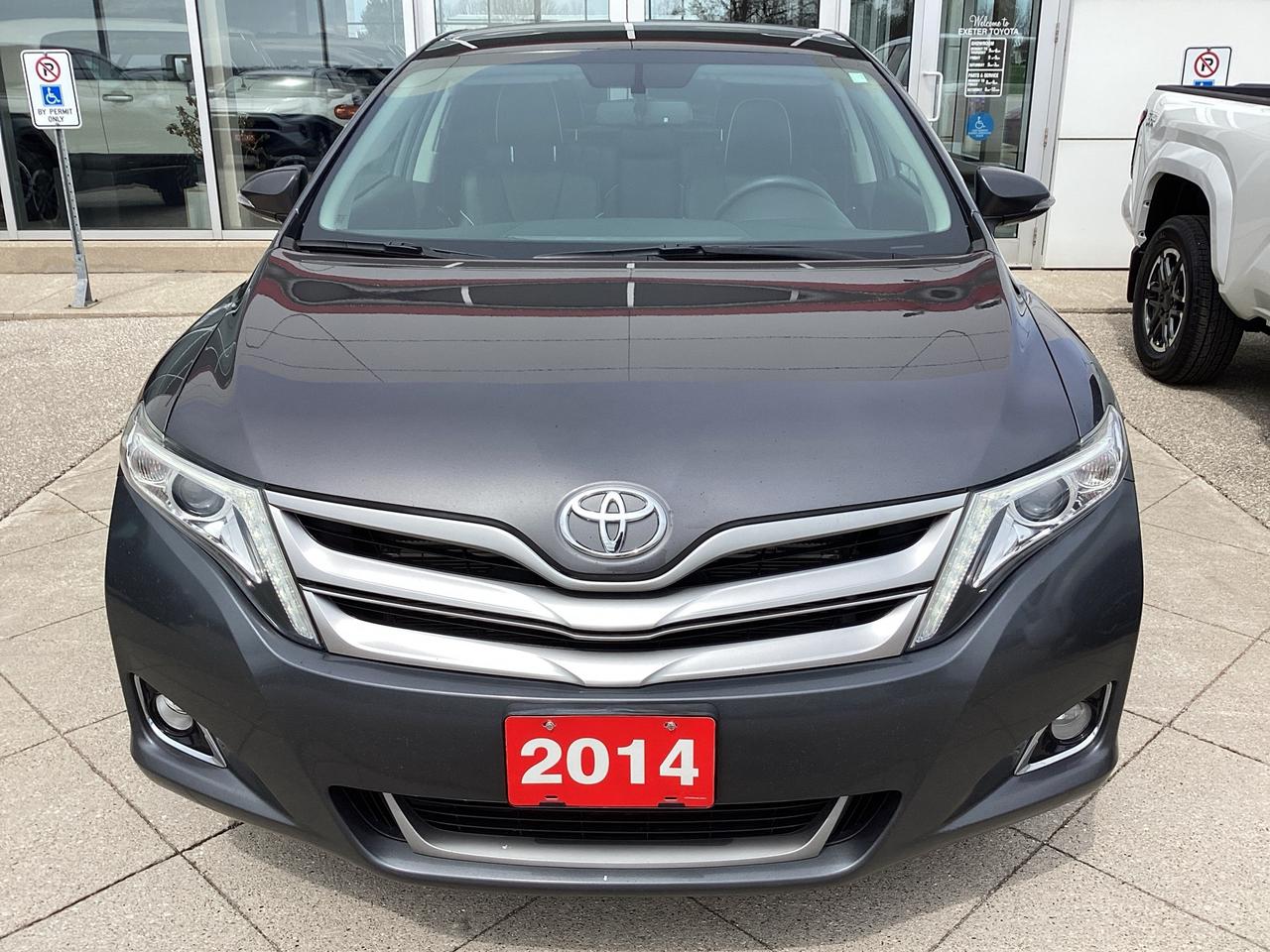 2014 Toyota Venza Limited V6 AWD **AS IS** Photo