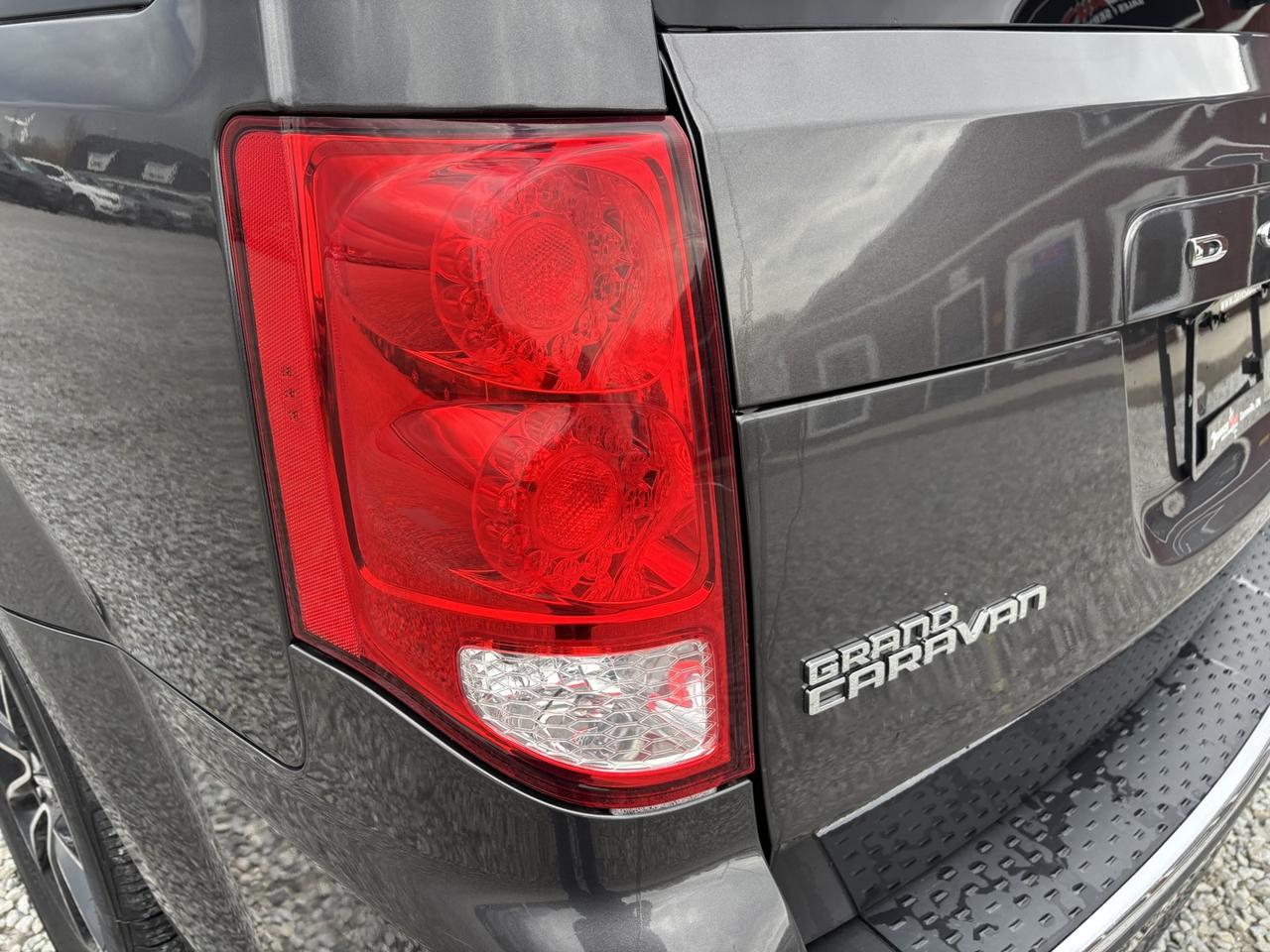 2018 Dodge Grand Caravan GT Photo