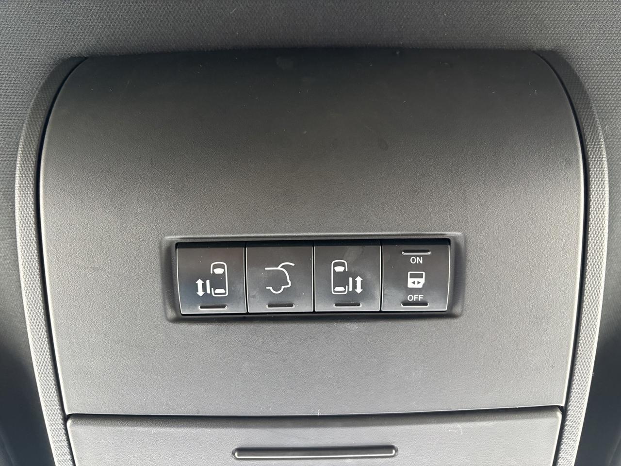 2018 Dodge Grand Caravan GT Photo