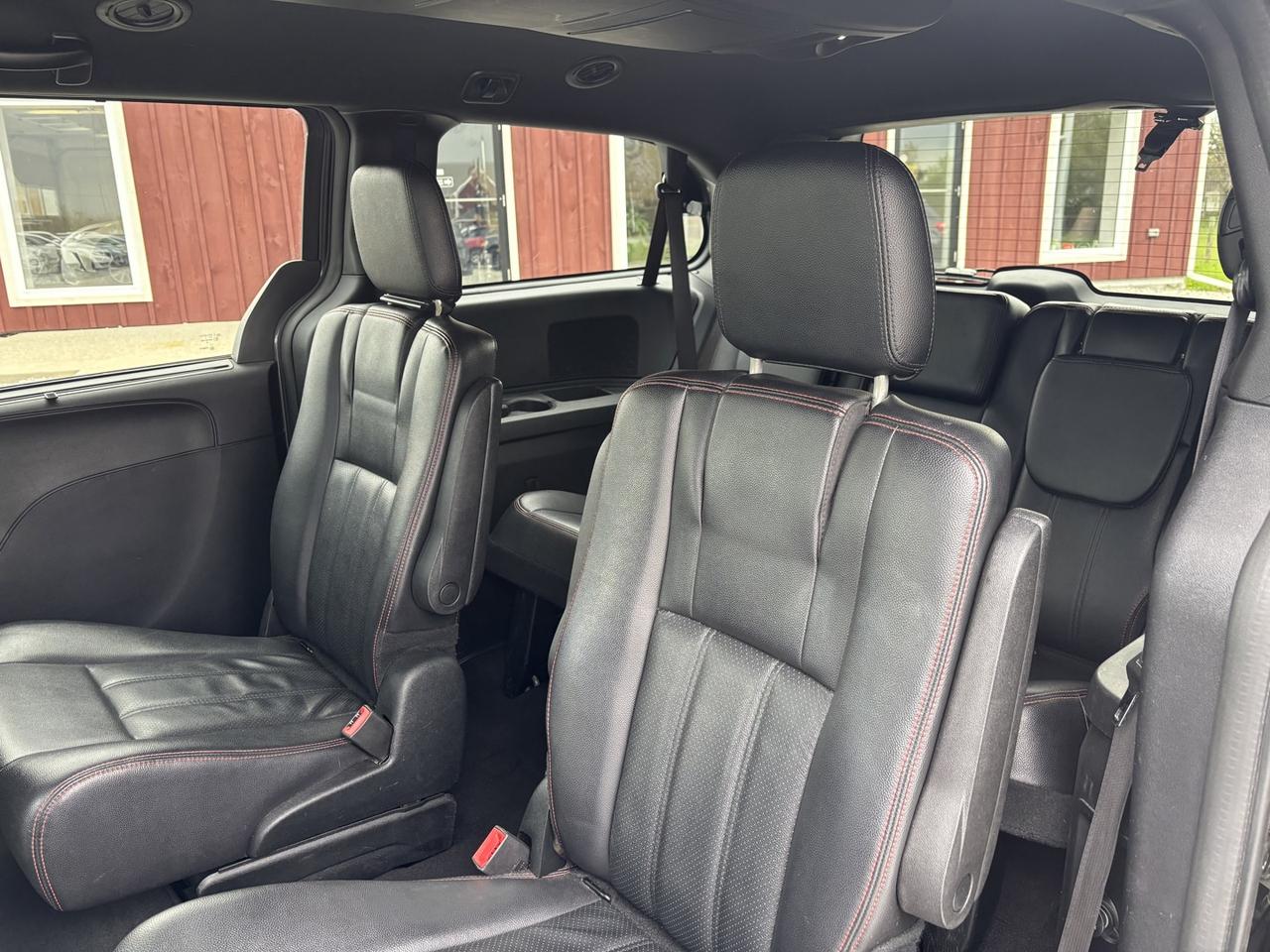 2018 Dodge Grand Caravan GT Photo