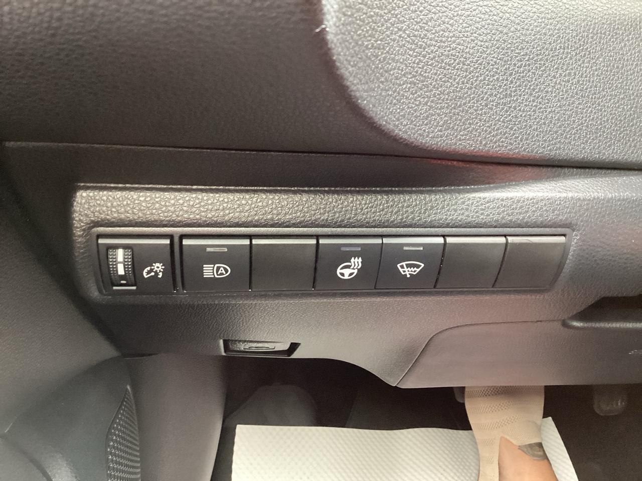 2020 Toyota Corolla XSE CVT Photo