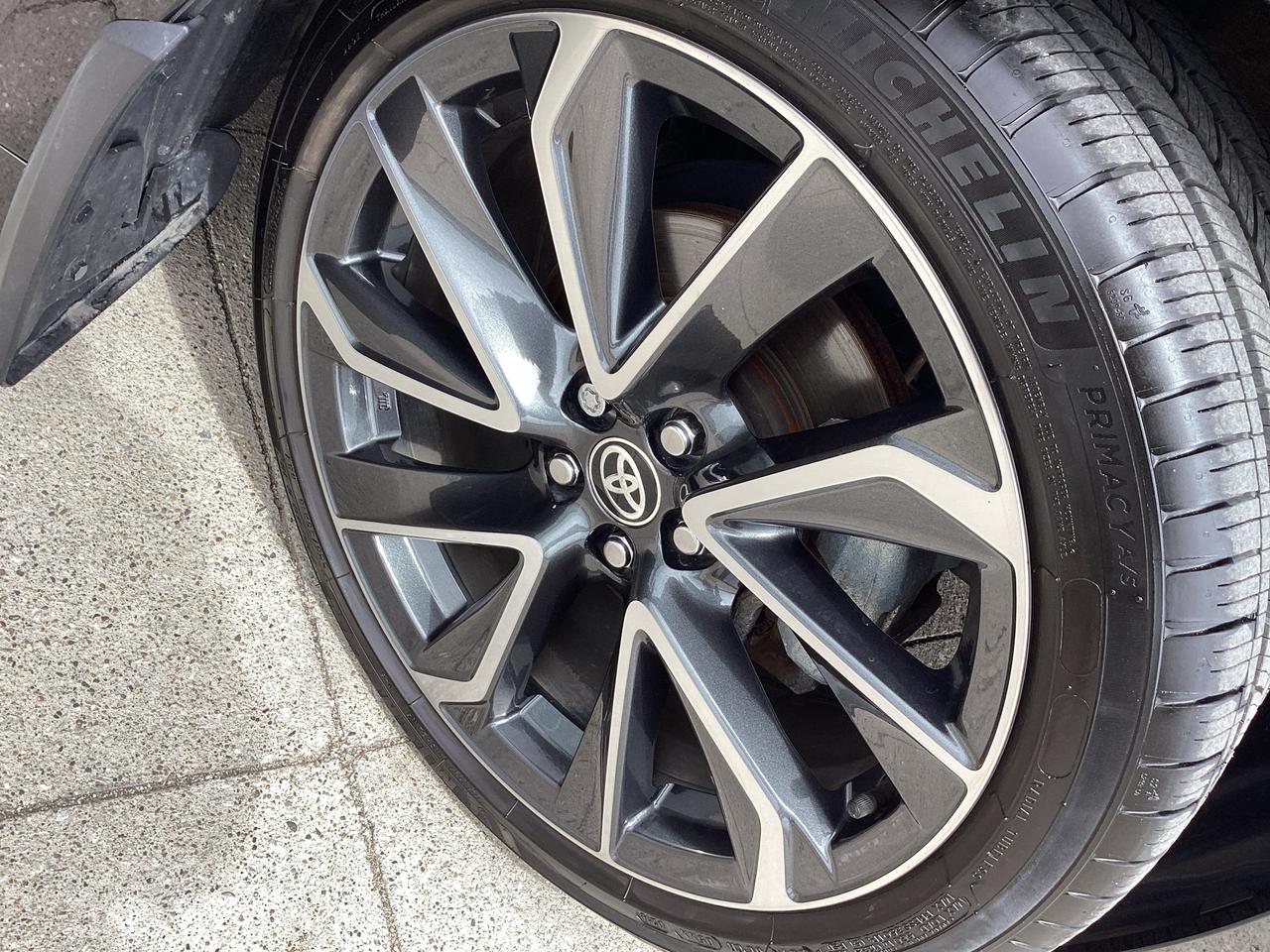 2020 Toyota Corolla XSE CVT Photo