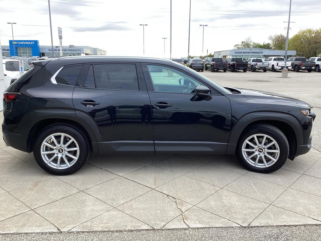 2023 Mazda CX-50 GT AWD Photo
