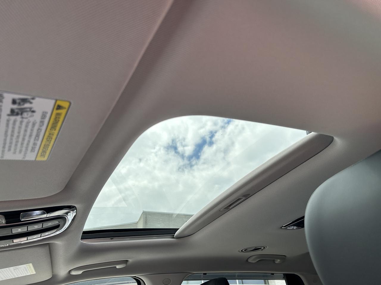 2023 Hyundai PALISADE Urban 7-Passenger AWD Photo