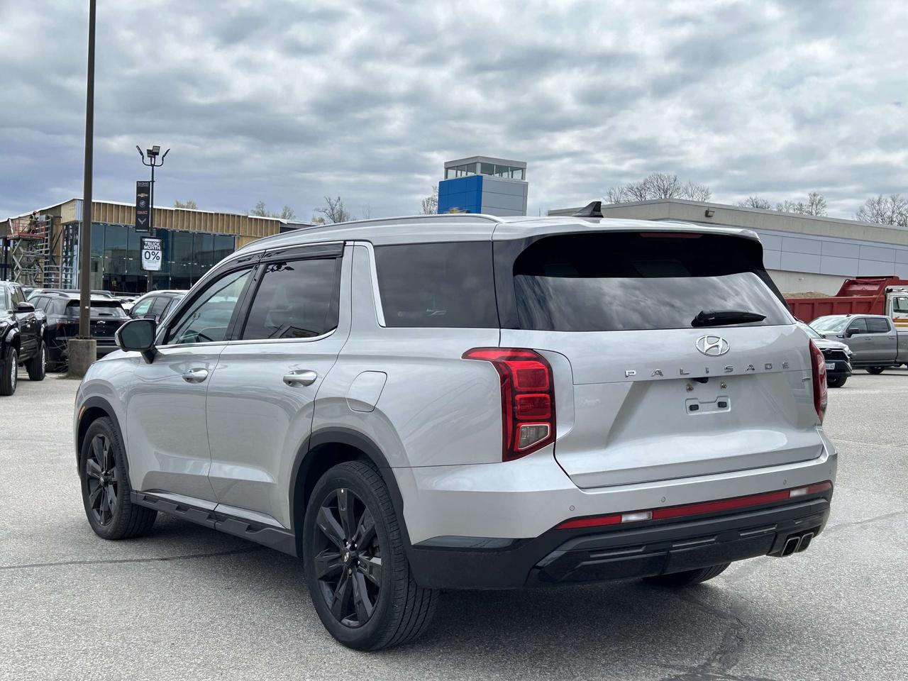 2023 Hyundai PALISADE Urban 7-Passenger AWD Photo
