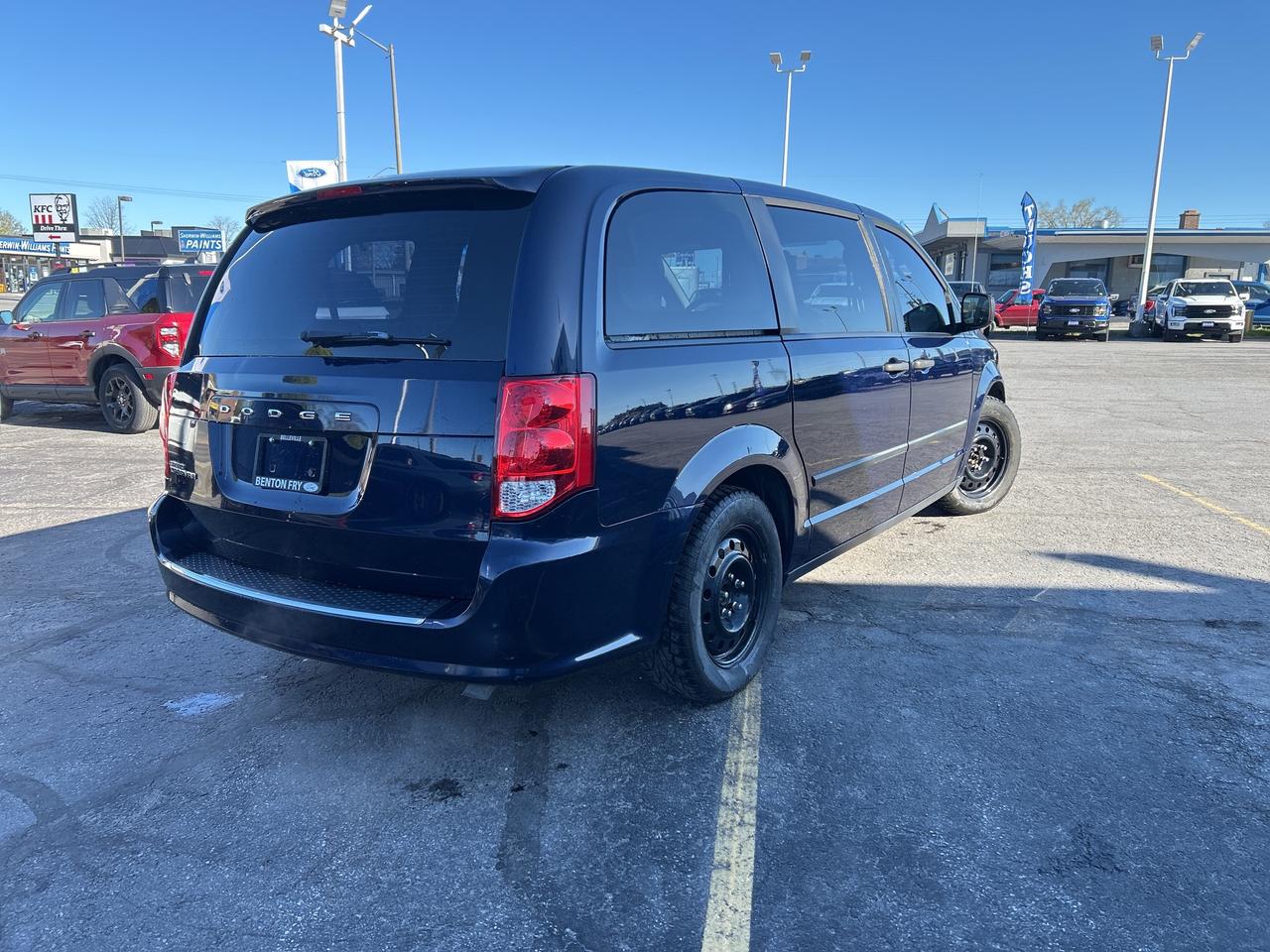 2015 Dodge Grand Caravan CANADA VALUE PKG LOW KMS 2 SETS OF TIRES 3RD ROW Photo4
