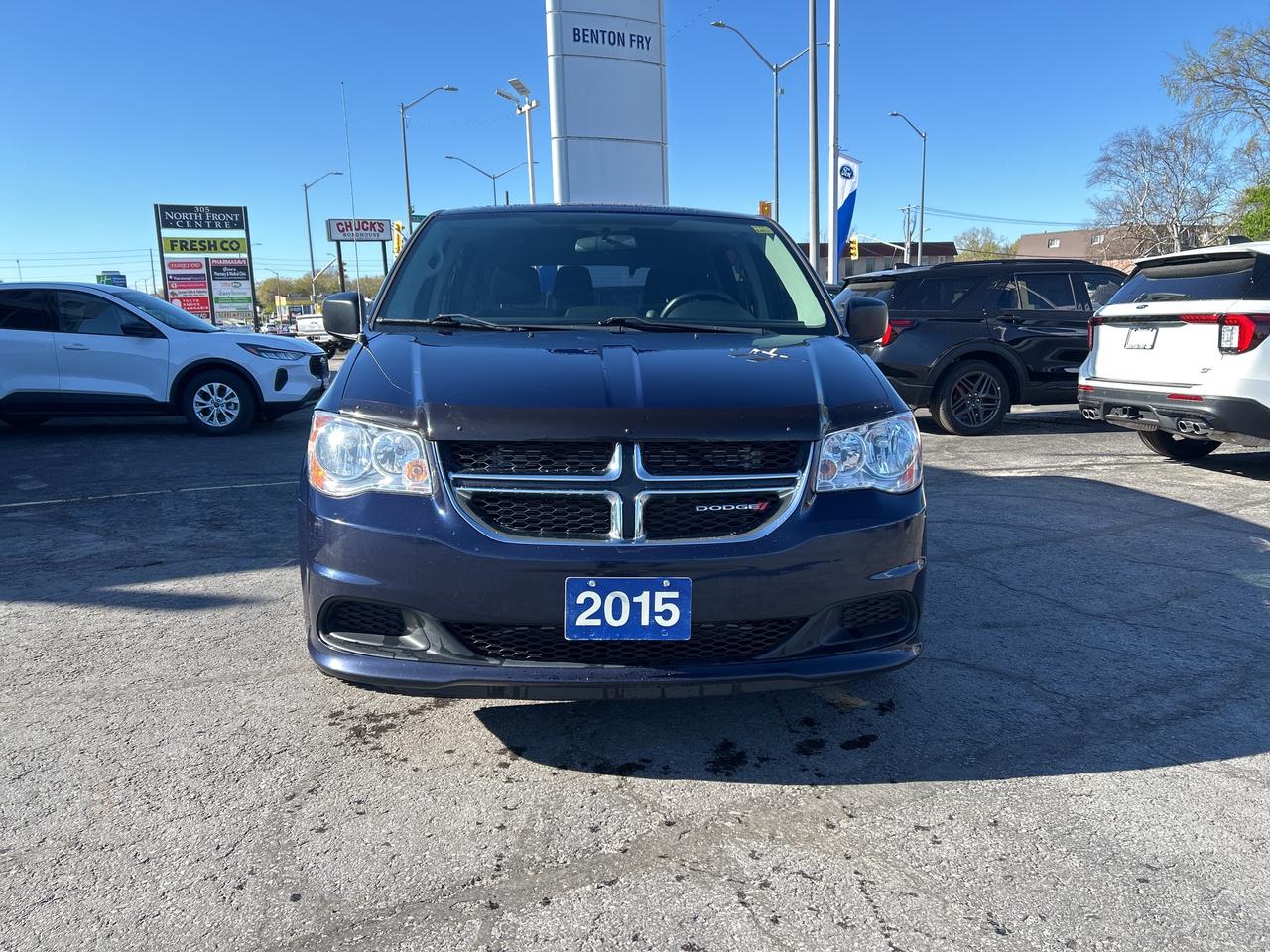 2015 Dodge Grand Caravan CANADA VALUE PKG LOW KMS 2 SETS OF TIRES 3RD ROW Photo