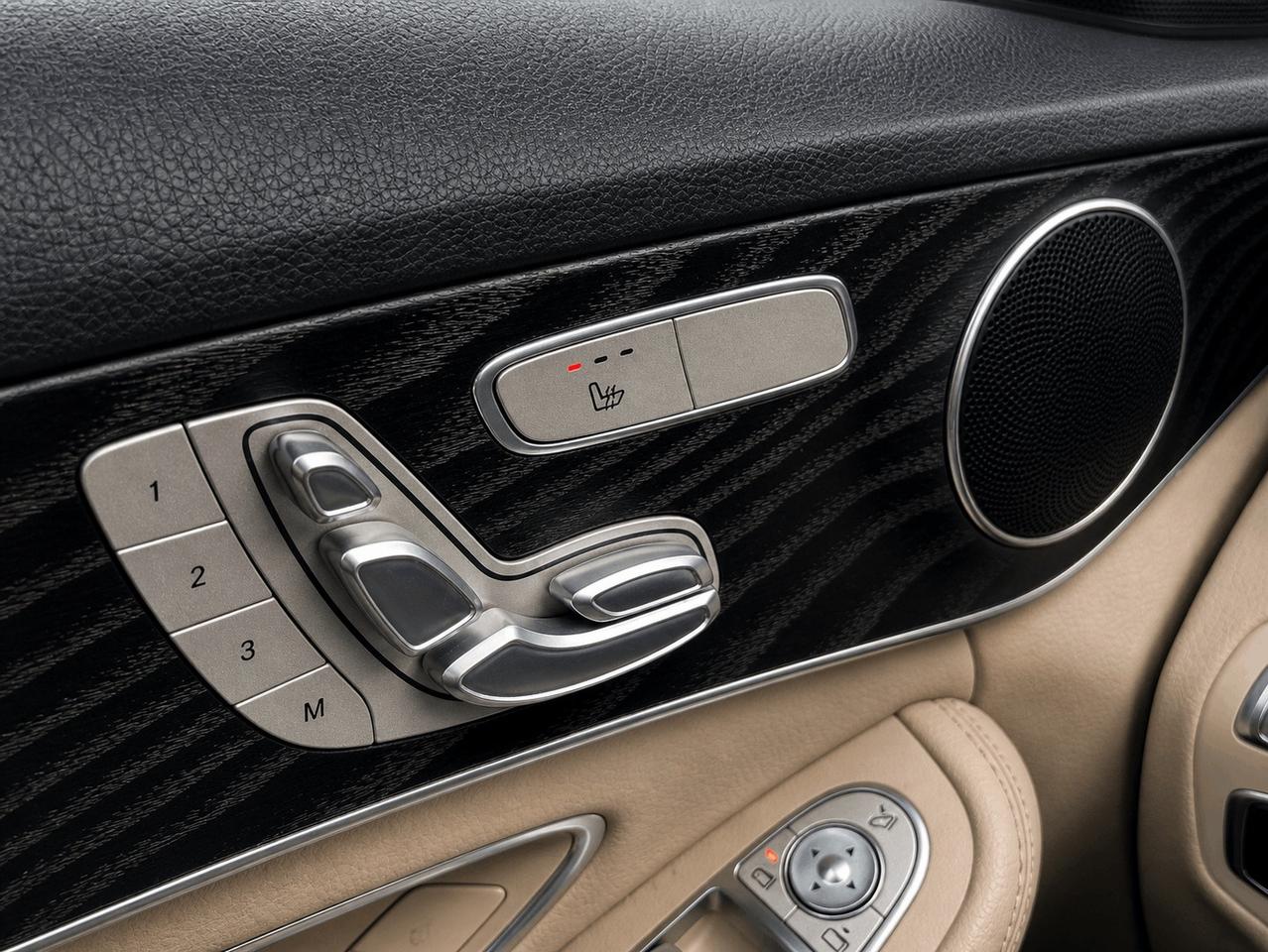 2019 Mercedes-Benz C-Class C 300 4MATIC Sedan Photo