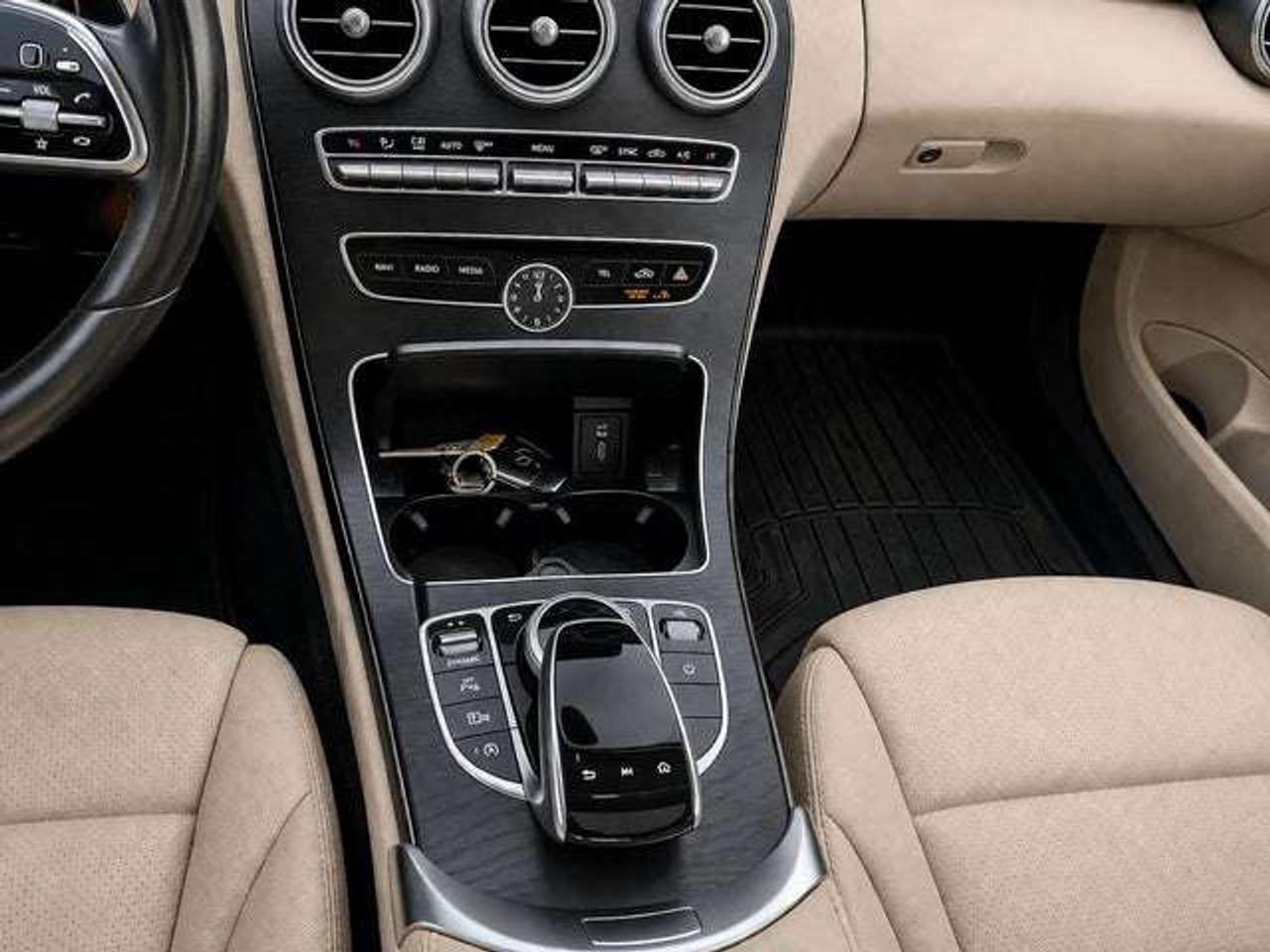 2019 Mercedes-Benz C-Class C300 Photo