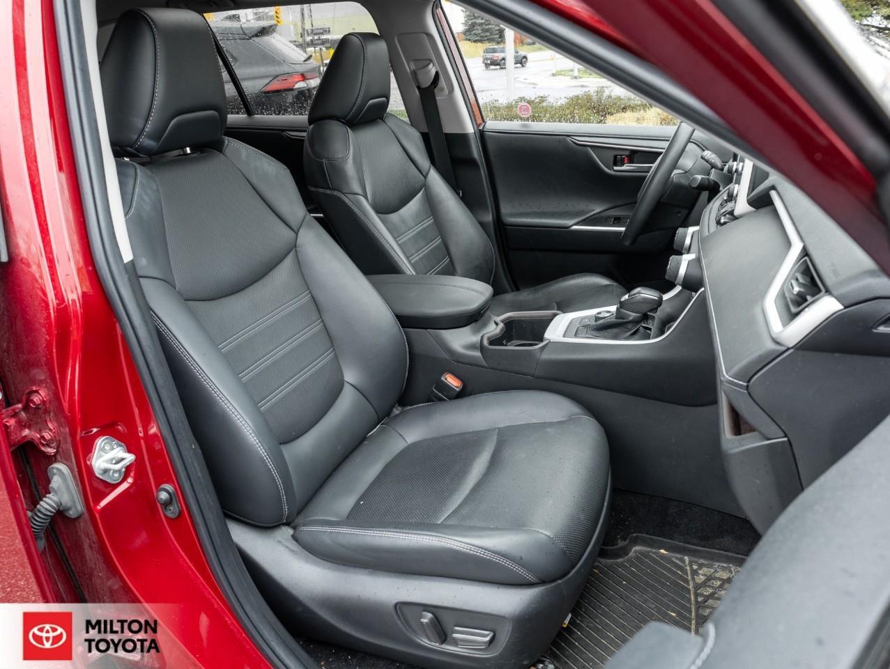2022 Toyota RAV4 Hybrid LEATHER SUNROOF NAVIGATION ONE OWNER Limited Photo