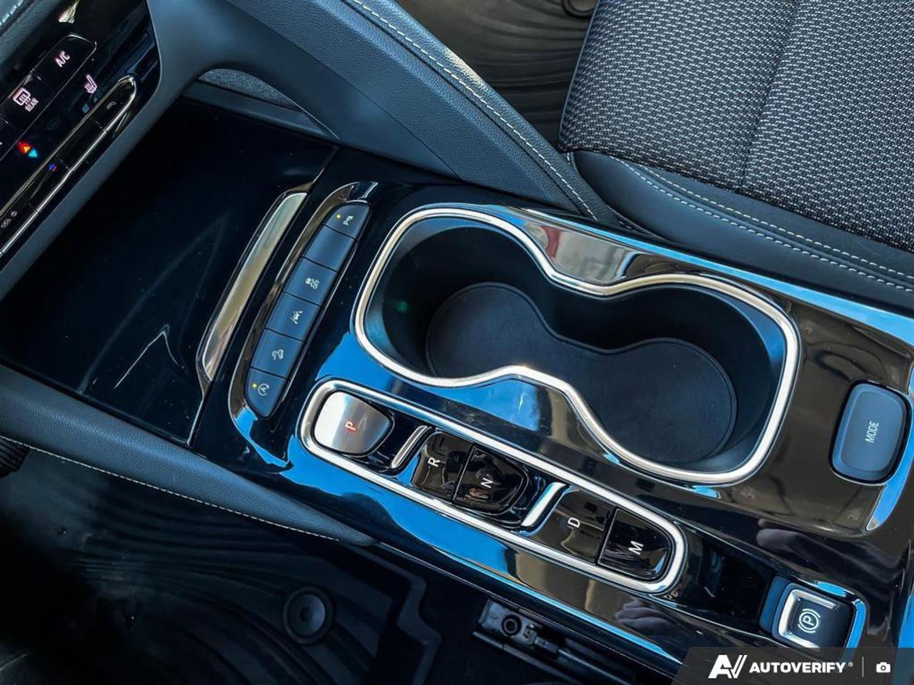 2022 Buick Envision Preferred | Power Drivers Seat | Low KMS | Clean CarFax | CarPlay & Android Auto | Heated Seats | Photo