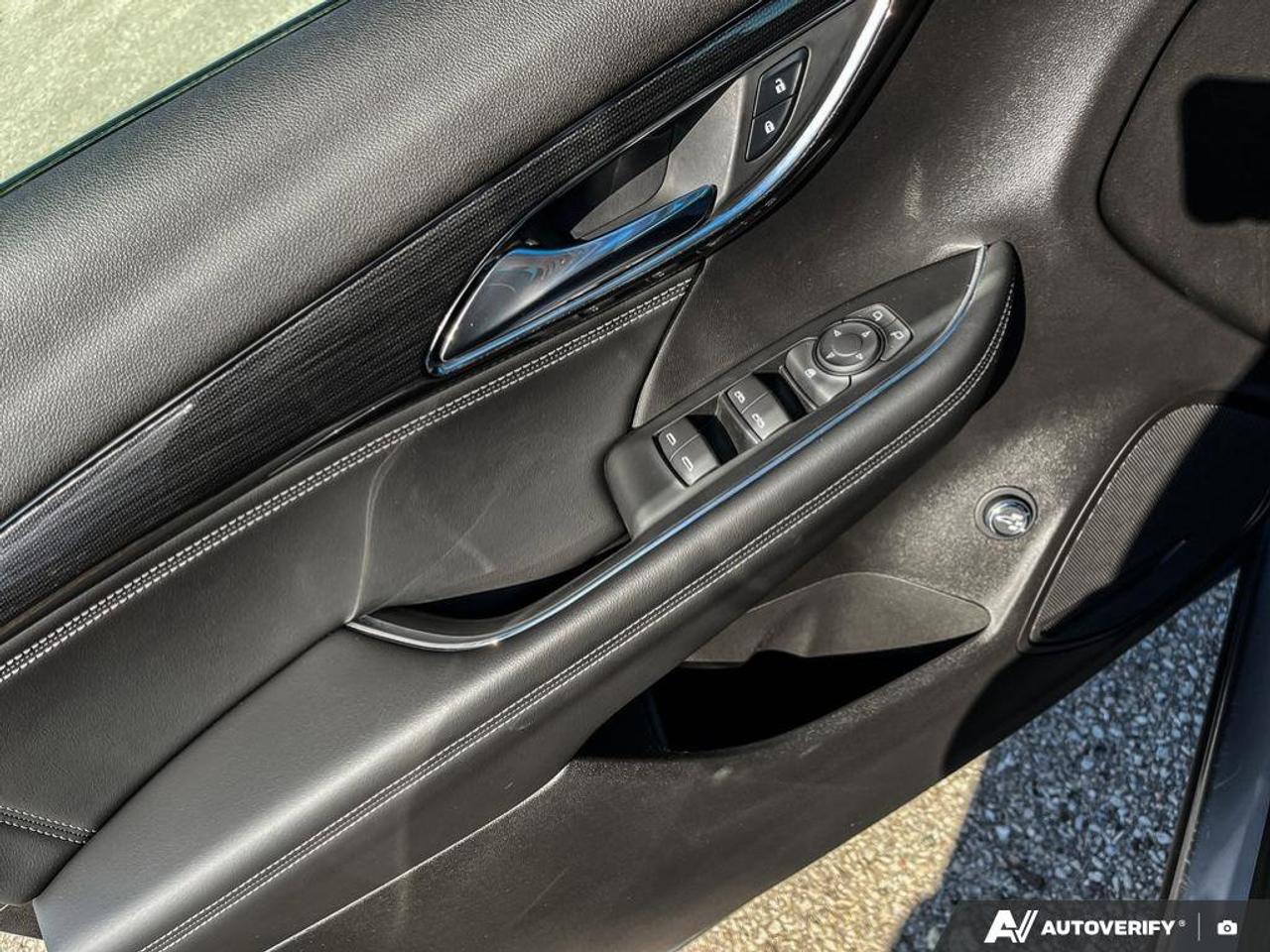 2022 Buick Envision Preferred | Power Drivers Seat | Low KMS | Clean CarFax | CarPlay & Android Auto | Heated Seats | Photo