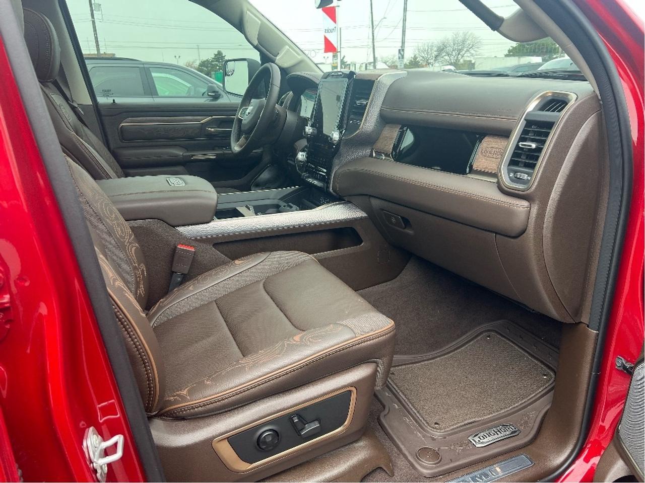 2026 RAM 1500 Longhorn I-6 TT H.O. *SUN *SPLIT TAILGATE *TOW Photo