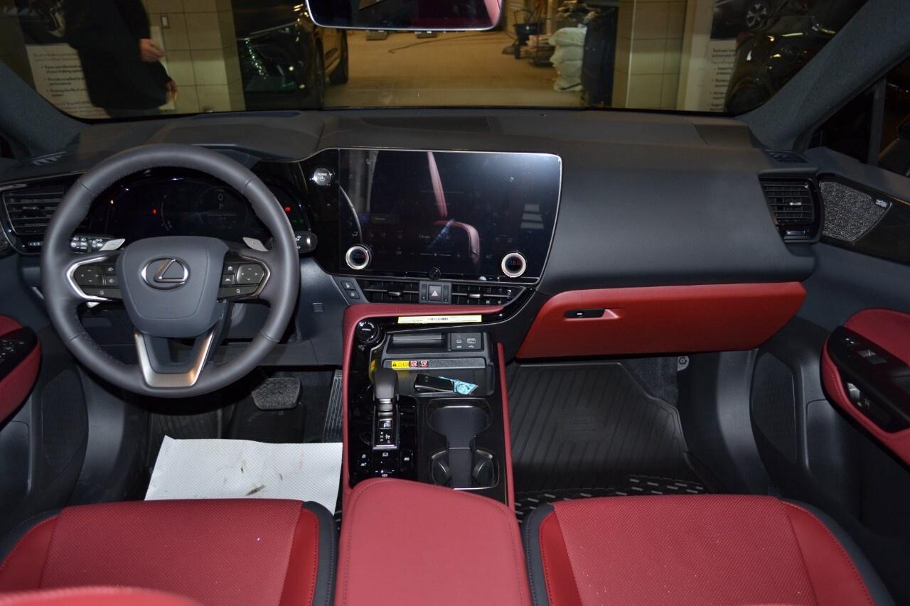 2026 Lexus NX NX 350h AWD Photo