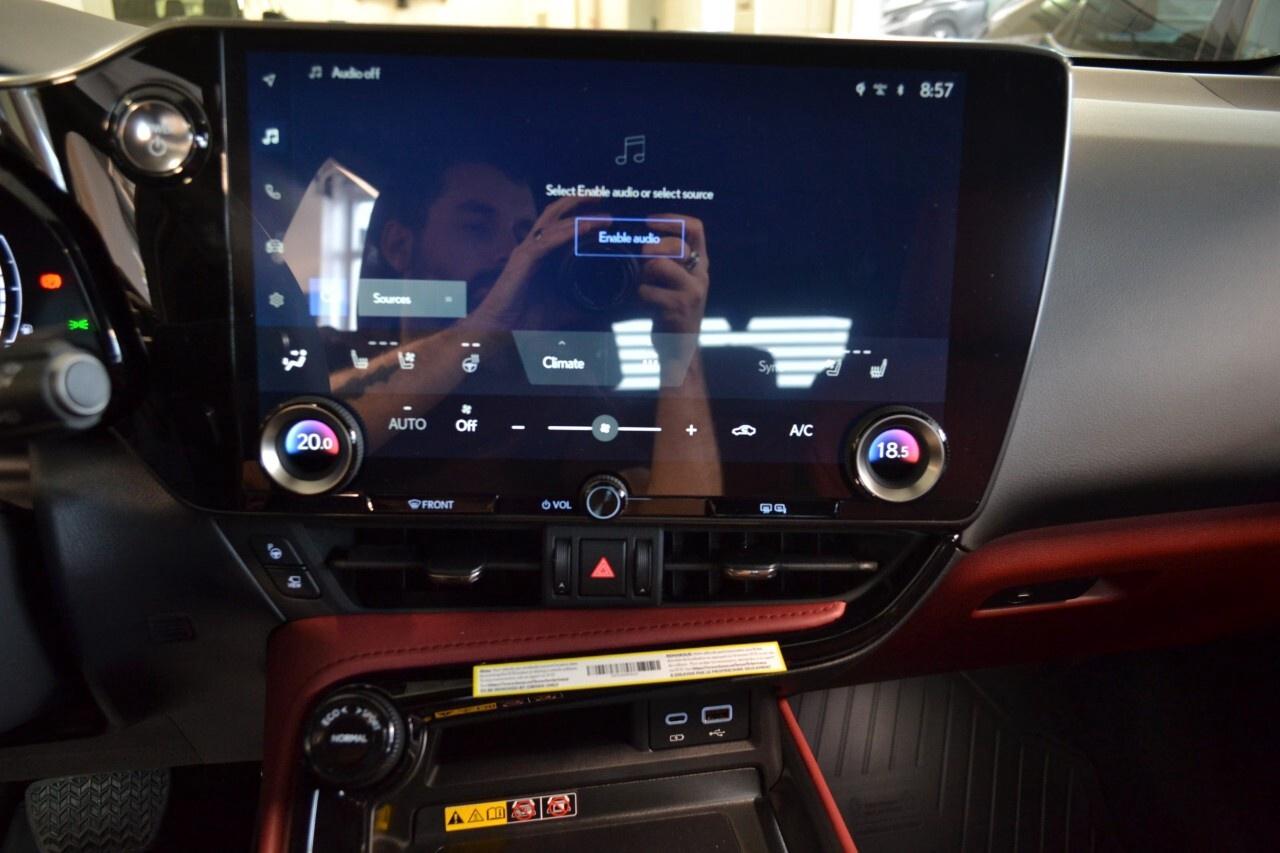 2026 Lexus NX NX 350h AWD Photo