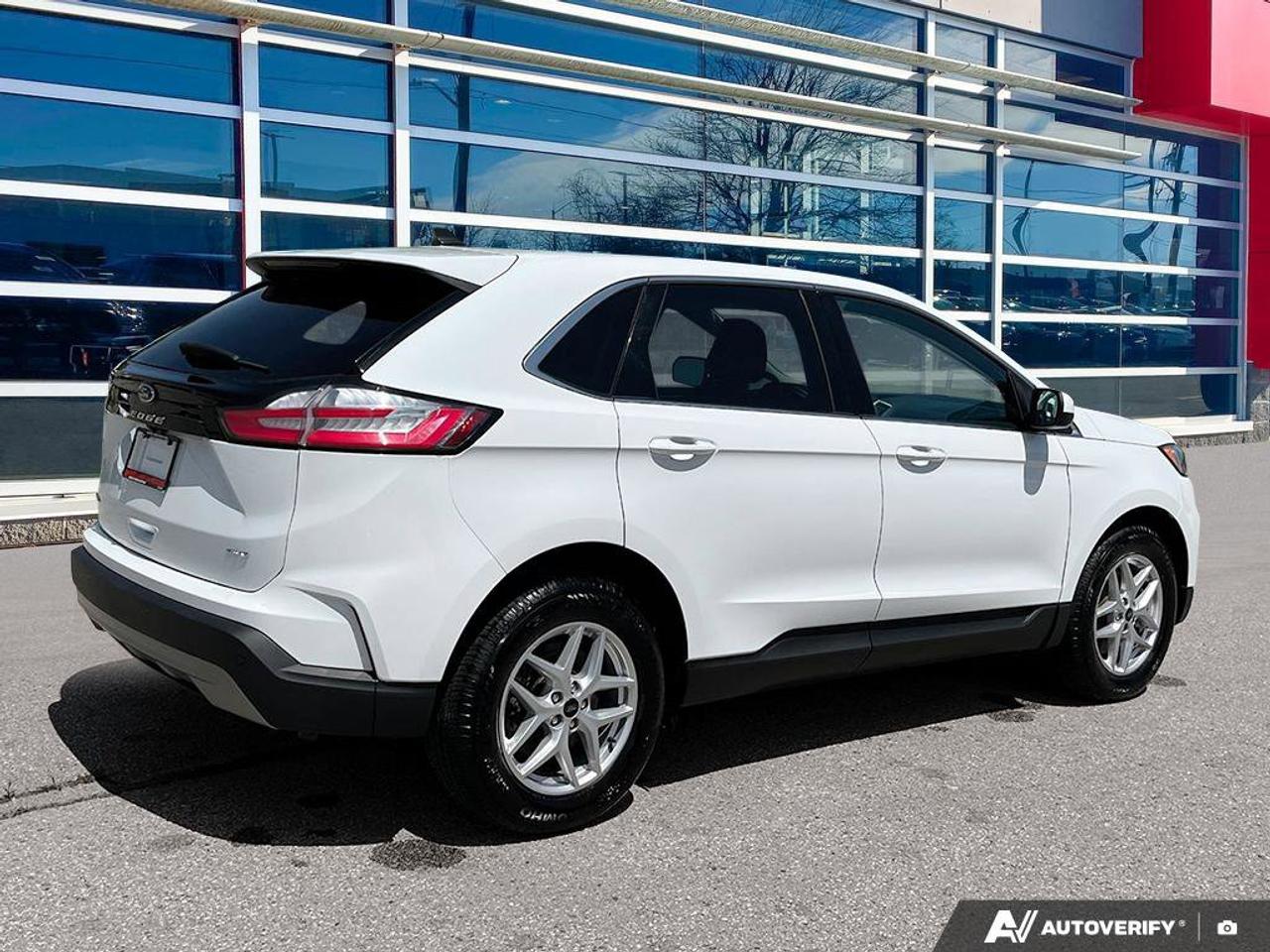 2023 Ford Edge SEL | Navigation | Heated Seats | Remote Start | Adaptive Cruise | Blind-Spot | CarPlay | Android | Photo4