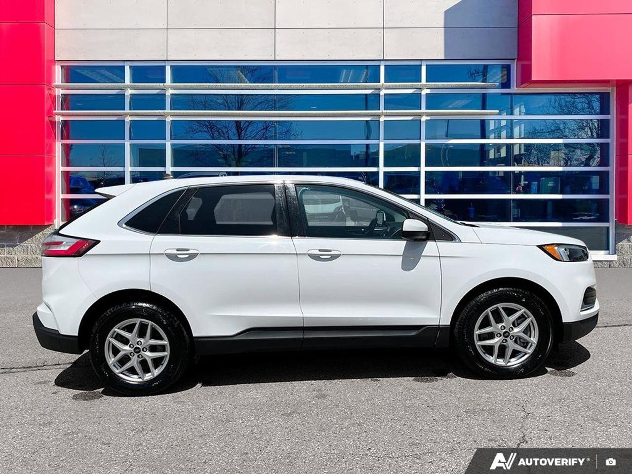 2023 Ford Edge SEL | Navigation | Heated Seats | Remote Start | Adaptive Cruise | Blind-Spot | CarPlay | Android | Photo
