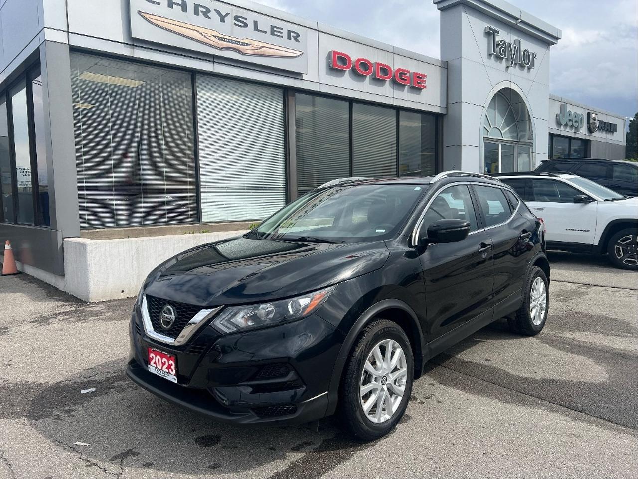2023 Nissan Qashqai AWD SV *SUNROOF *SAFETY SHIELD *HEATED WHEEL Photo