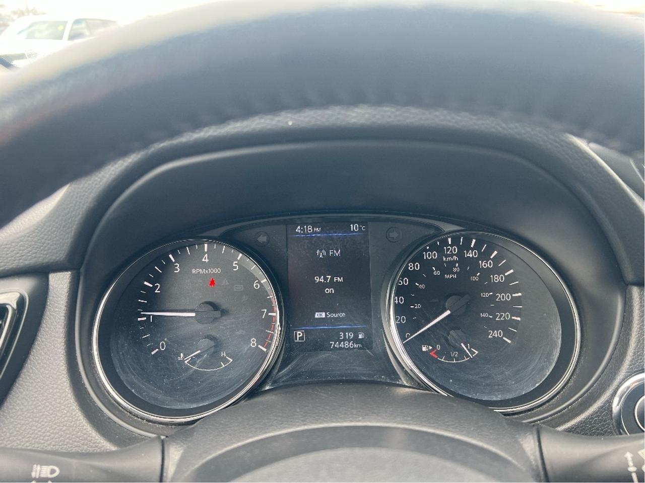 2023 Nissan Qashqai AWD SV *SUNROOF *SAFETY SHIELD *HEATED WHEEL Photo
