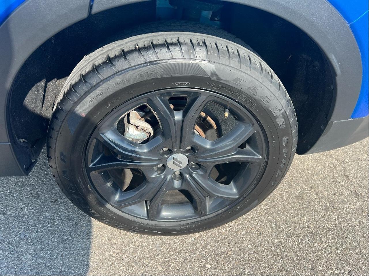 2023 Dodge Hornet GT BLACKTOP AWD *CLEAN CARFAX *ULTRA LOW KMS Photo
